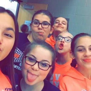 Meet your Posher, Lana